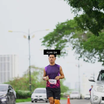 Runner Photo 8435922