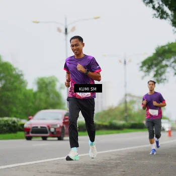 Runner Photo 8435958