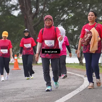 Runner Photo 8436021