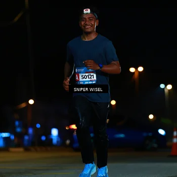 Runner Photo 8436023