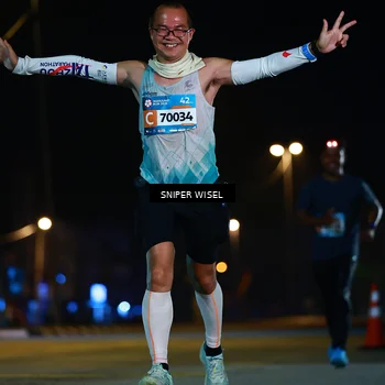 Runner Photo 8436026
