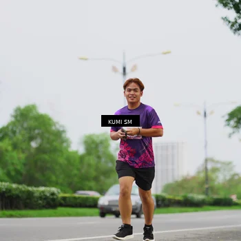Runner Photo 8436028