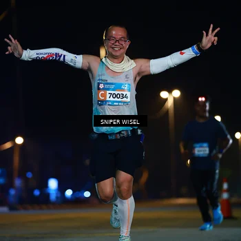 Runner Photo 8436032