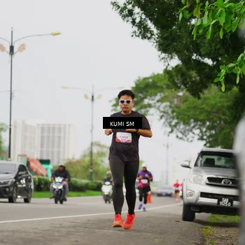 Runner Photo 8436073
