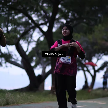 Runner Photo 8436080