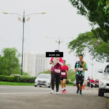 Runner Photo 8436100