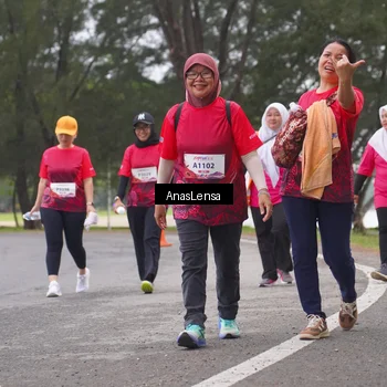 Runner Photo 8436102