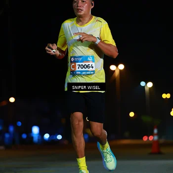 Runner Photo 8436175
