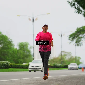 Runner Photo 8436201