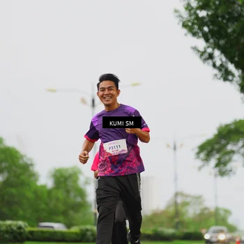 Runner Photo 8436243