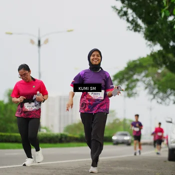 Runner Photo 8436262