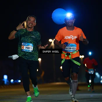 Runner Photo 8436267