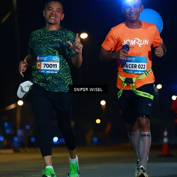 Runner Photo 8436279