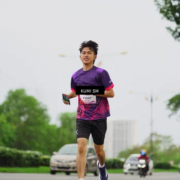 Runner Photo 8436284
