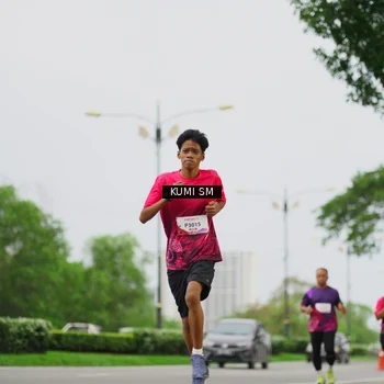 Runner Photo 8436285