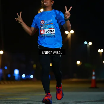Runner Photo 8436328