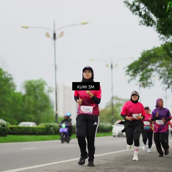 Runner Photo 8436464