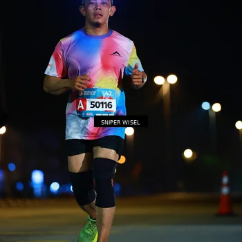 Runner Photo 8436475