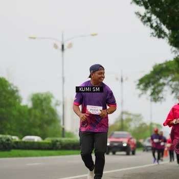 Runner Photo 8436502