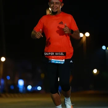 Runner Photo 8436519