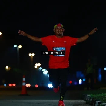 Runner Photo 8436525