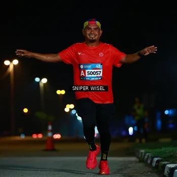 Runner Photo 8436550