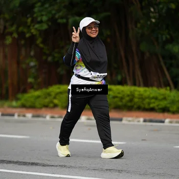 Runner Photo 8436630
