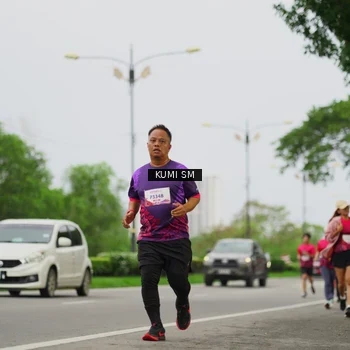 Runner Photo 8436638