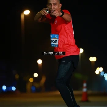 Runner Photo 8436684