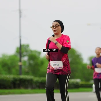 Runner Photo 8436689