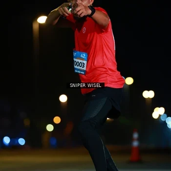 Runner Photo 8436693