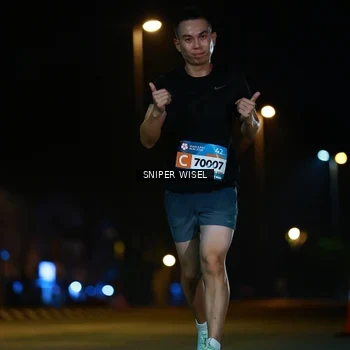 Runner Photo 8436696