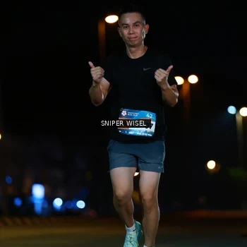 Runner Photo 8436699