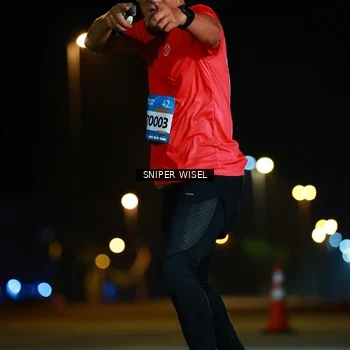 Runner Photo 8436701