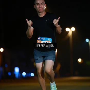 Runner Photo 8436706