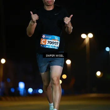 Runner Photo 8436710