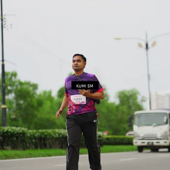Runner Photo 8436723