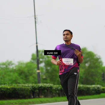 Runner Photo 8436725