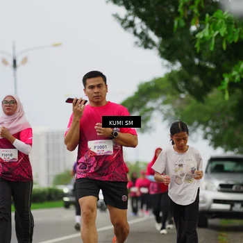Runner Photo 8436733
