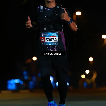 Runner Photo 8436741
