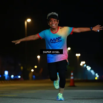 Runner Photo 8436751