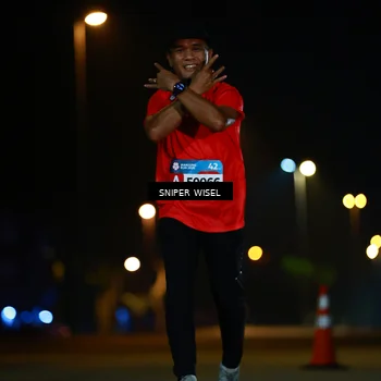 Runner Photo 8436789