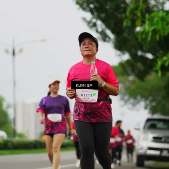 Runner Photo 8436800