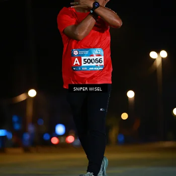 Runner Photo 8436801