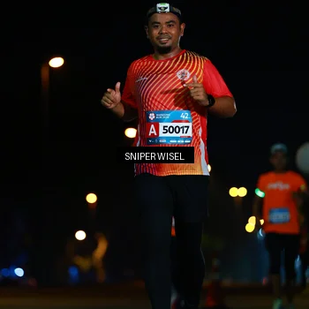 Runner Photo 8436846
