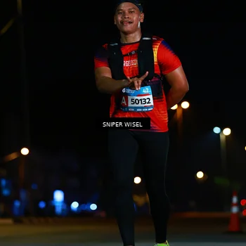 Runner Photo 8436889