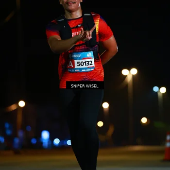 Runner Photo 8436896