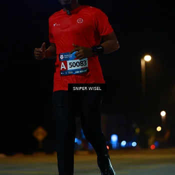 Runner Photo 8436911