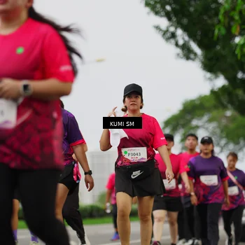 Runner Photo 8436975