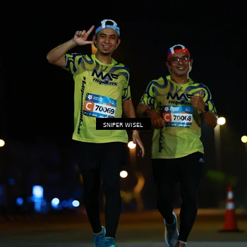 Runner Photo 8437006
